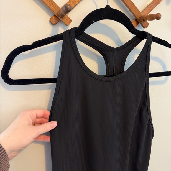 lululemon Black Tank Top - Picture 2 of 4